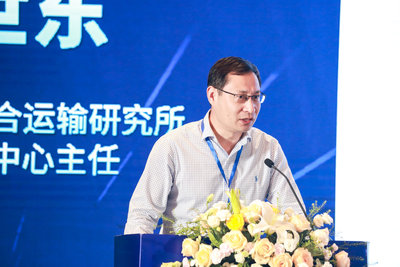 《对城市停车一张网的认识与探讨》