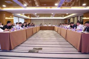 中国市政工程协会第七届常务理事会会议在佛山召开